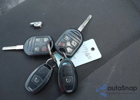 2015 Ford Fiesta Se z USA, uszkodzony, nr VIN 3FADP4BJ4FM211739